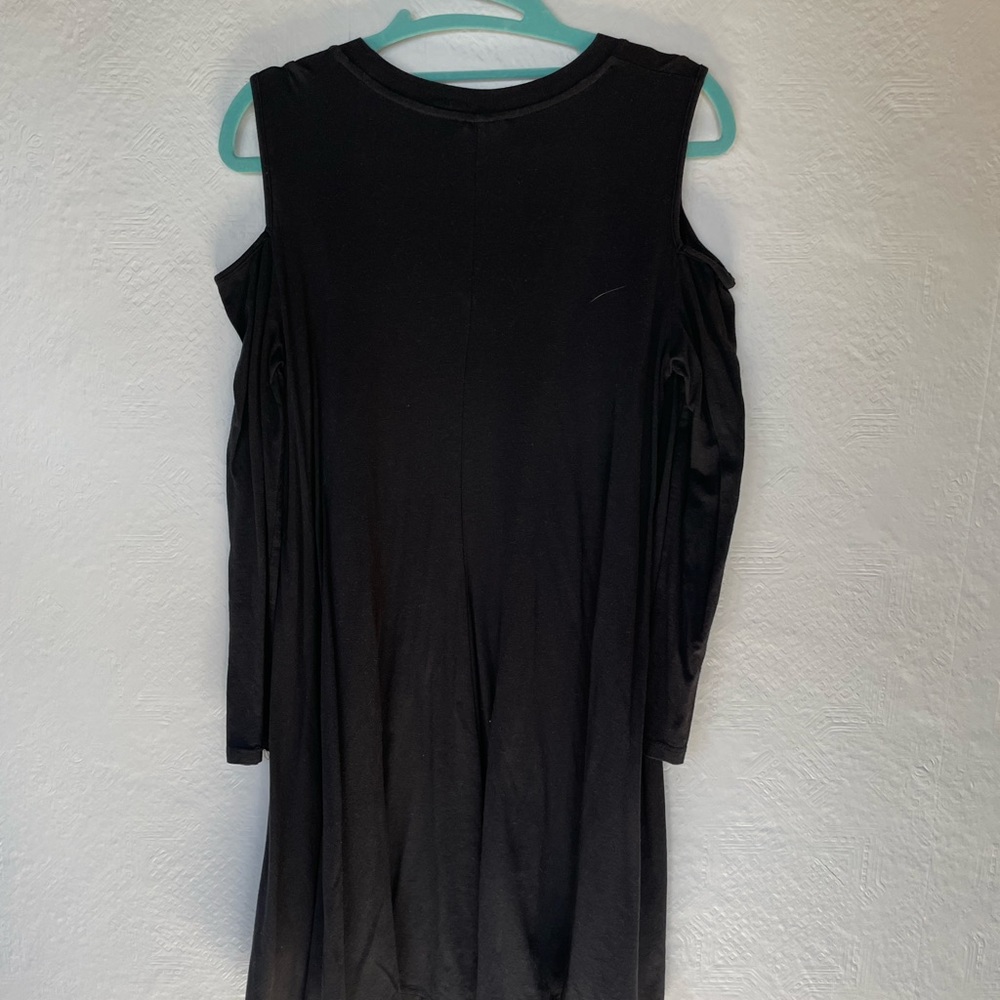 TopShop Cold Shoulder Top - Picture 3 of 3